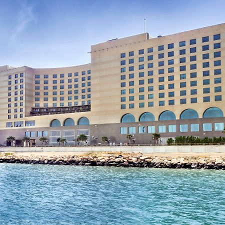 Sofitel Al Khobar The Corniche Hotel Exterior photo The Grand Hotel
