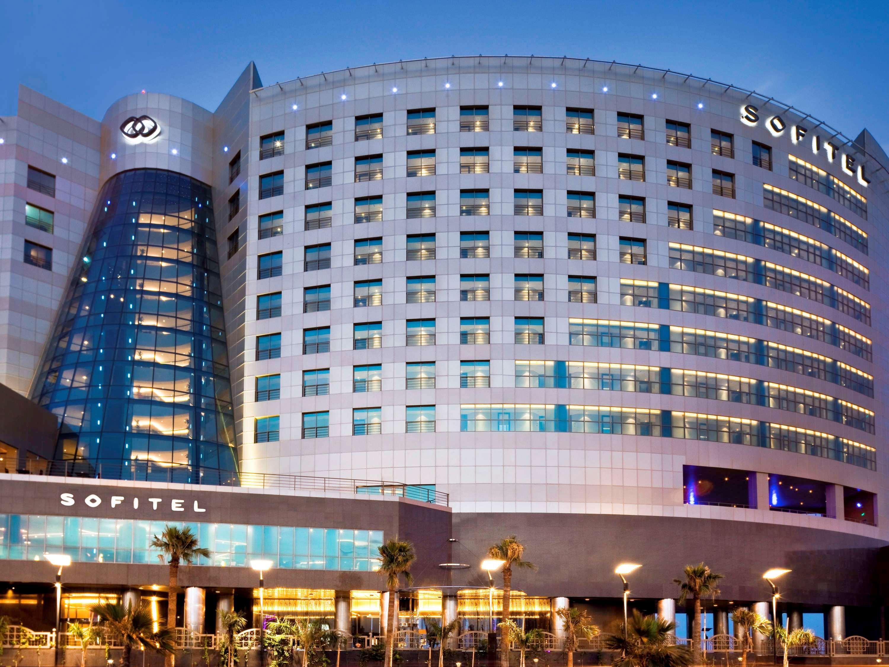 Sofitel Al Khobar The Corniche Hotel Exterior photo Sofitel Cairo Nile Plaza